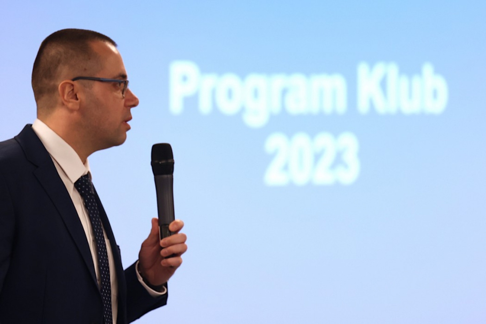 Zdjęcie w galerii na portalu naszwodzislaw.com: Program Klub rośnie w siłę wiadomości z regionu