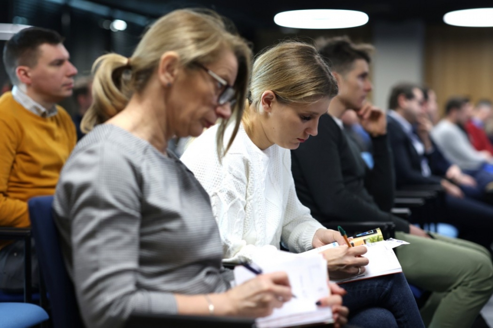 Zdjęcie w galerii na portalu naszwodzislaw.com: Program Klub rośnie w siłę wiadomości z regionu