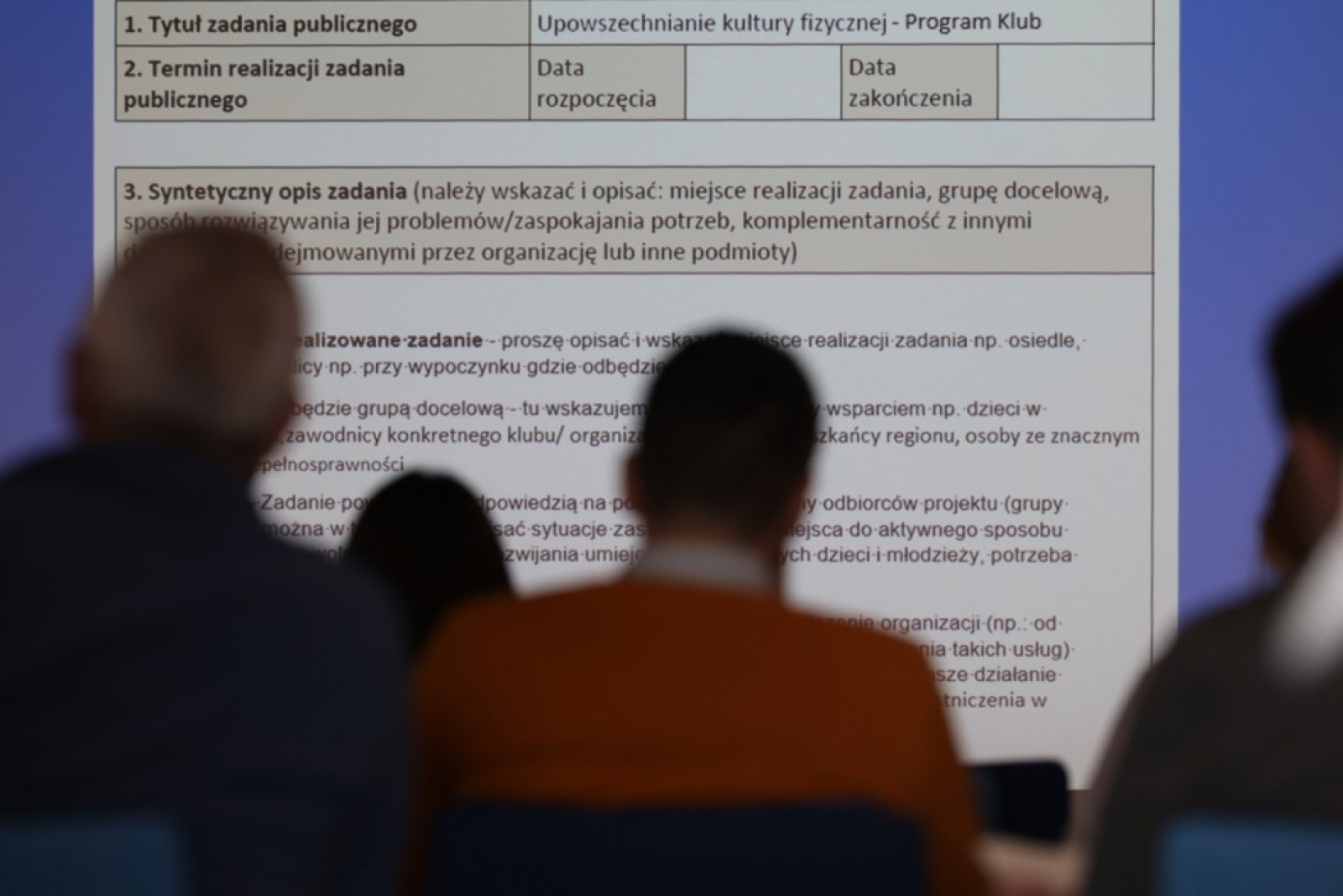 Zdjęcie w galerii na portalu naszwodzislaw.com: Program Klub rośnie w siłę wiadomości z regionu