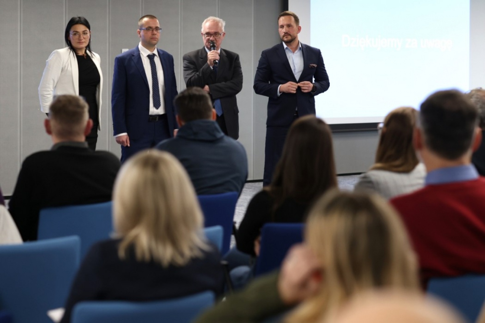 Zdjęcie w galerii na portalu naszwodzislaw.com: Program Klub rośnie w siłę wiadomości z regionu