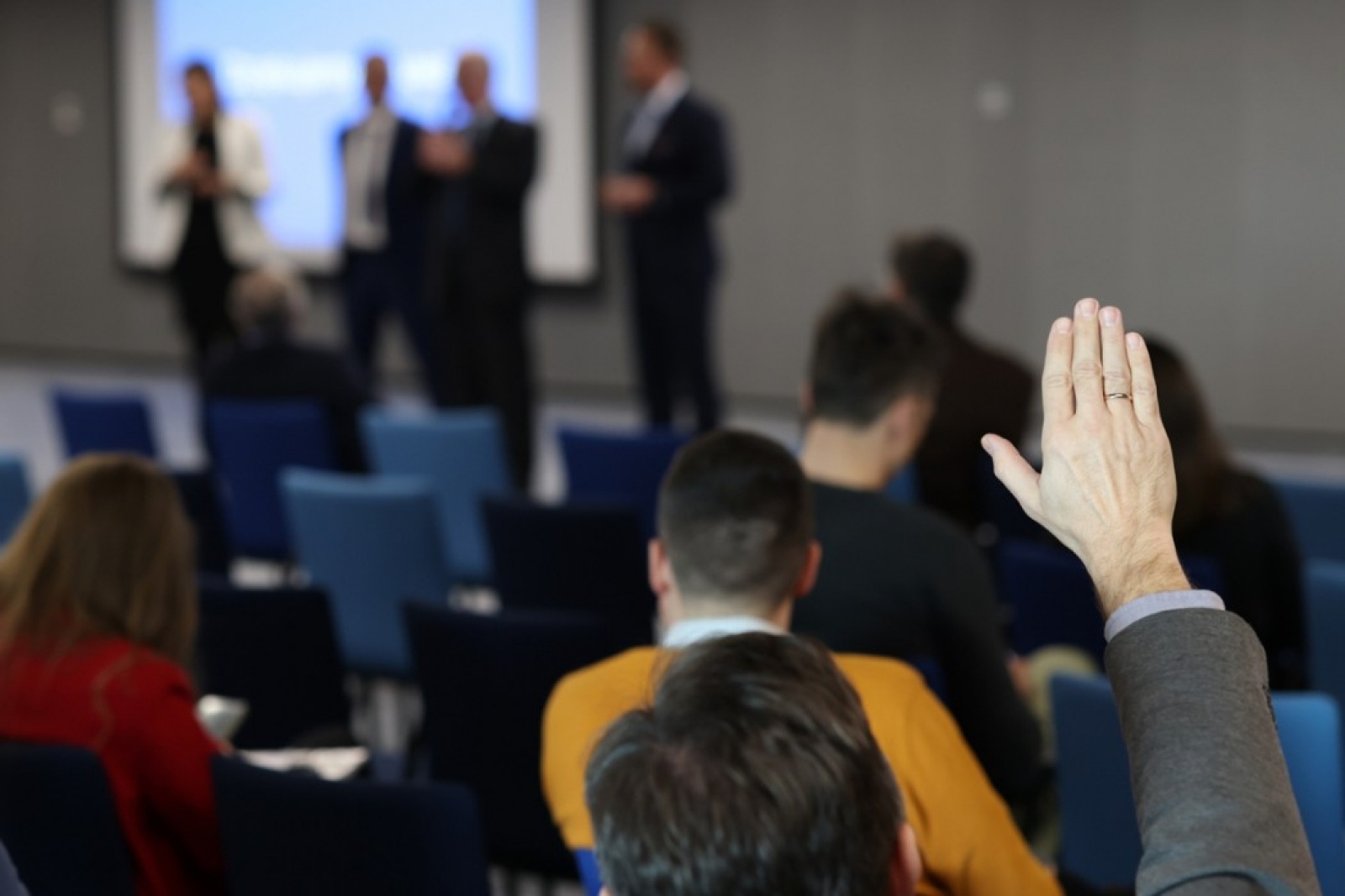 Zdjęcie w galerii na portalu naszwodzislaw.com: Program Klub rośnie w siłę wiadomości z regionu