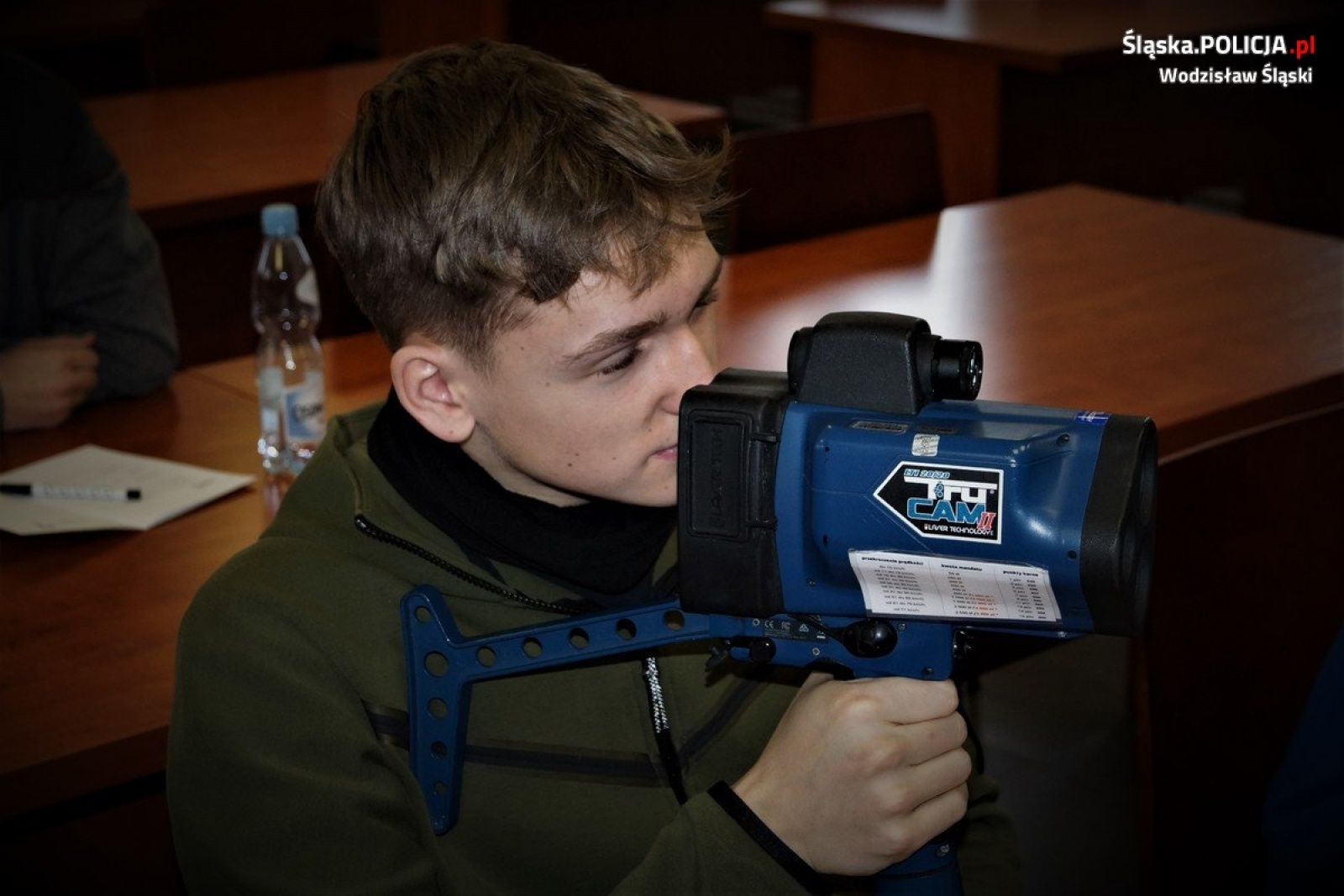 Zdjęcie w galerii na portalu naszwodzislaw.com: Zawodowy debiut w wodzisławskiej komendzie wiadomości z regionu