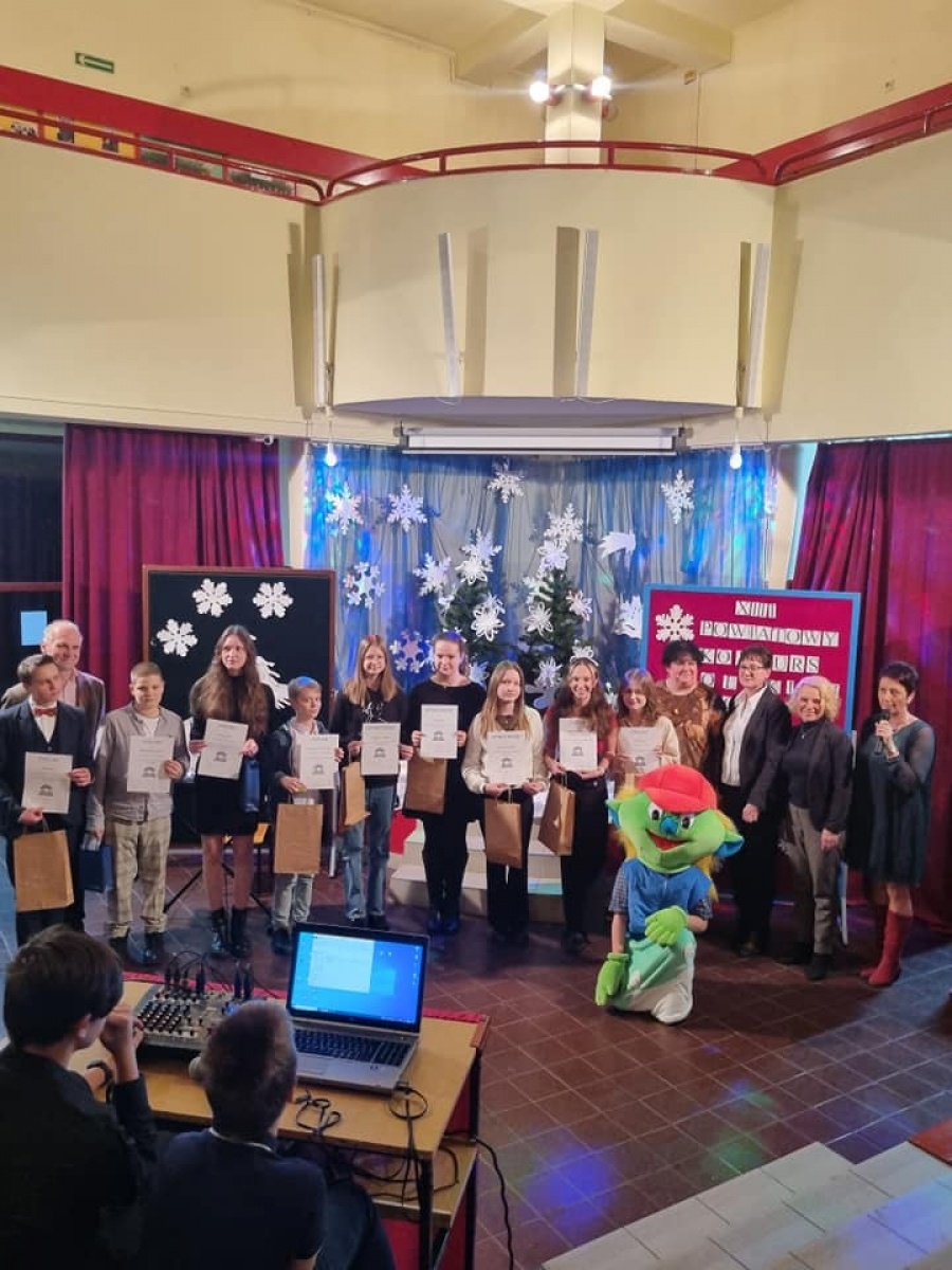 Zdjęcie w galerii na portalu naszwodzislaw.com: Wyniki XIII Powiatowego Konkursu Polskich Kolęd i Pastorałek wiadomości z regionu