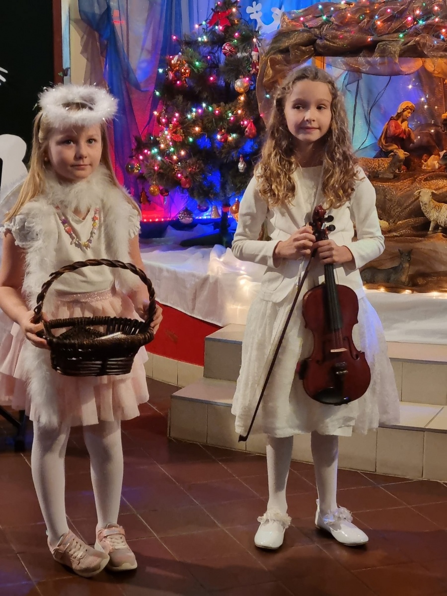 Zdjęcie w galerii na portalu naszwodzislaw.com: Wyniki XIII Powiatowego Konkursu Polskich Kolęd i Pastorałek wiadomości z regionu