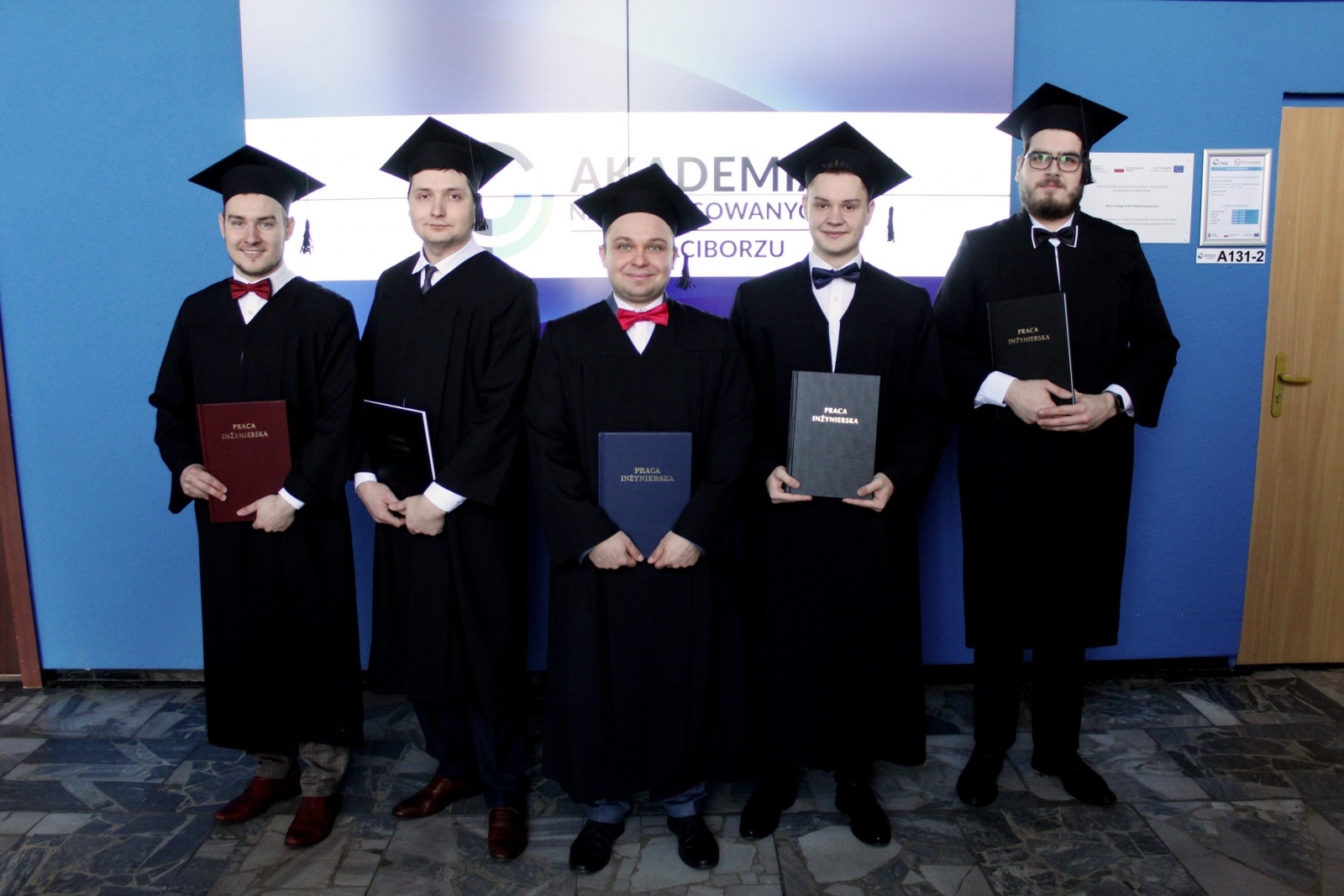 Zdjęcie w galerii na portalu naszwodzislaw.com: Pierwsi inżynierowie Akademii Nauk Stosowanych w Raciborzu wiadomości z regionu