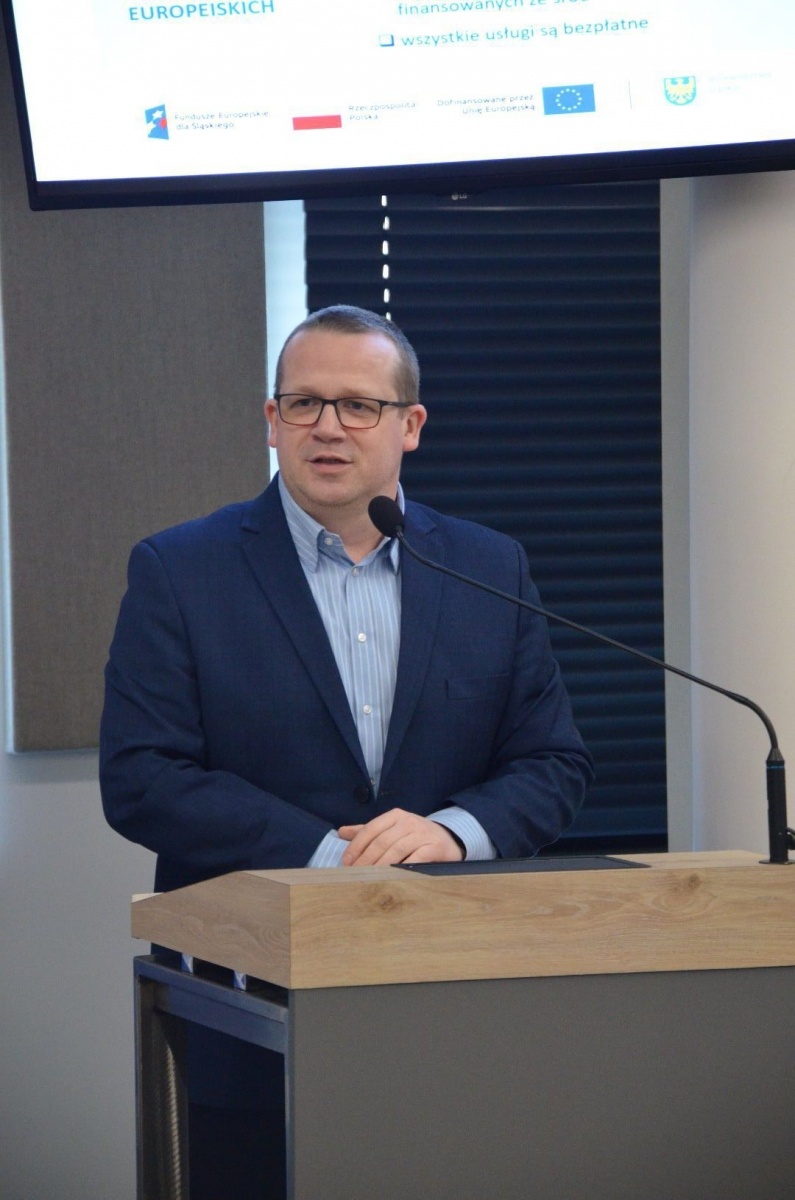 Zdjęcie w galerii na portalu naszwodzislaw.com: Fundusze unijne dla Śląska tematem spotkania w Starostwie wiadomości z regionu