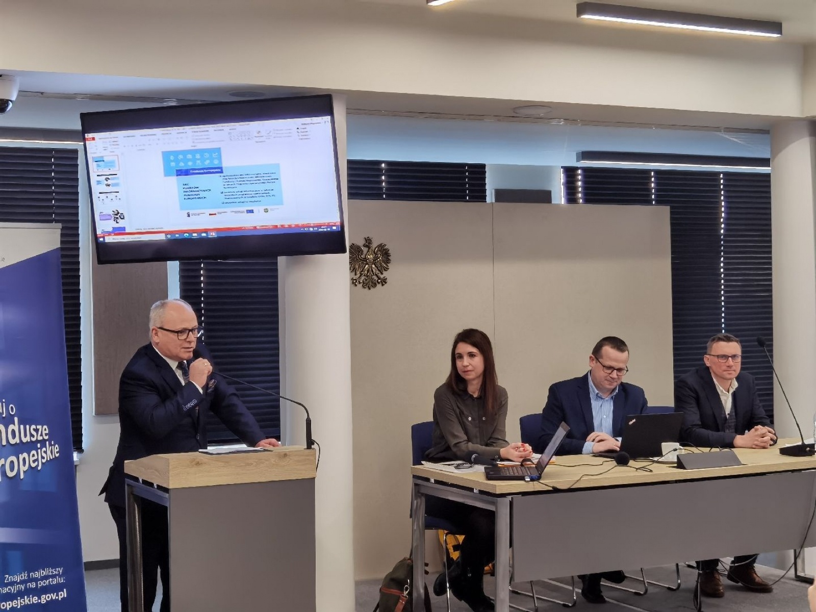 Zdjęcie w galerii na portalu naszwodzislaw.com: Fundusze unijne dla Śląska tematem spotkania w Starostwie wiadomości z regionu