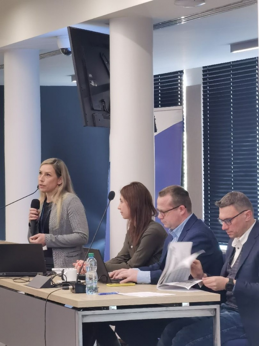 Zdjęcie w galerii na portalu naszwodzislaw.com: Fundusze unijne dla Śląska tematem spotkania w Starostwie wiadomości z regionu