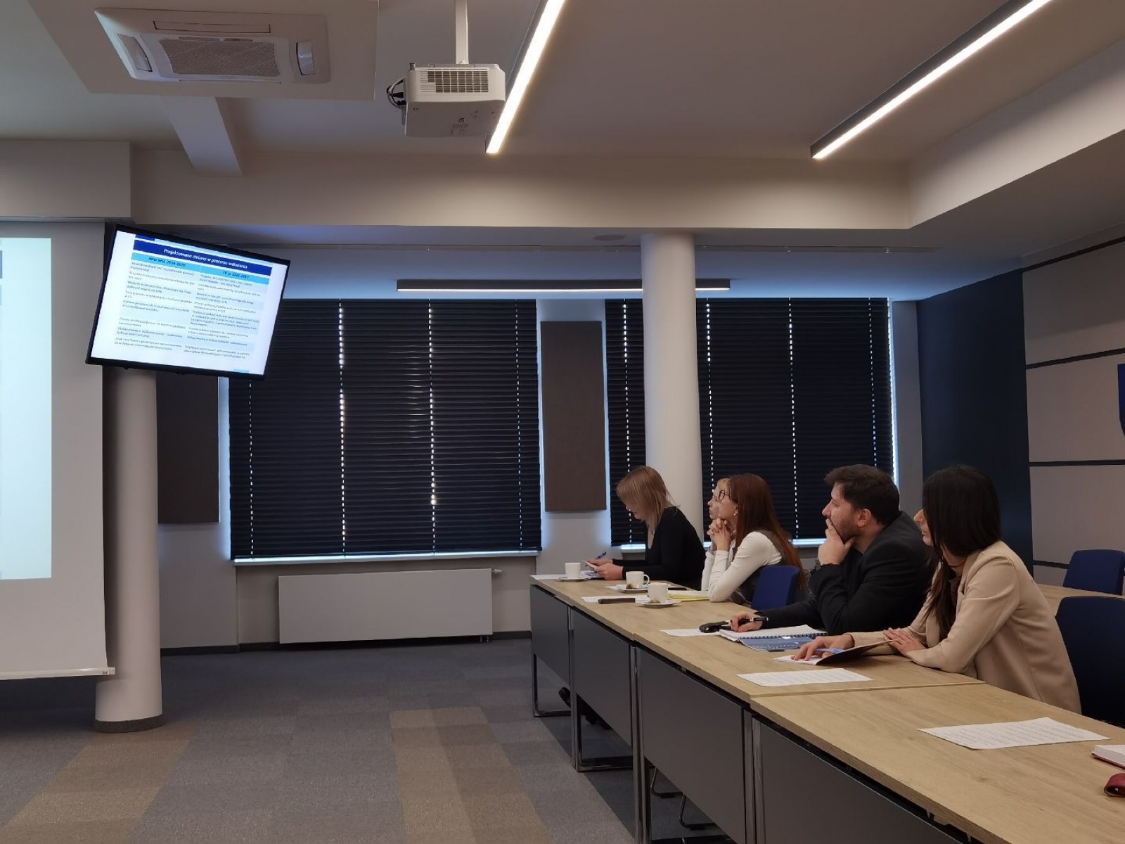 Zdjęcie w galerii na portalu naszwodzislaw.com: Fundusze unijne dla Śląska tematem spotkania w Starostwie wiadomości z regionu