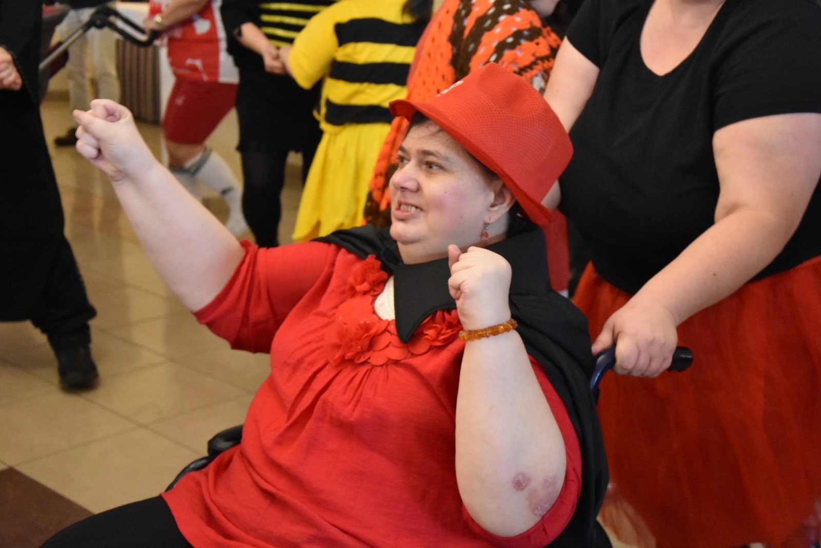 Zdjęcie w galerii na portalu naszwodzislaw.com: Magia karnawału, czyli 20. Bal Maskowy osób z niepełnosprawnościami [FOTO] wiadomości z regionu