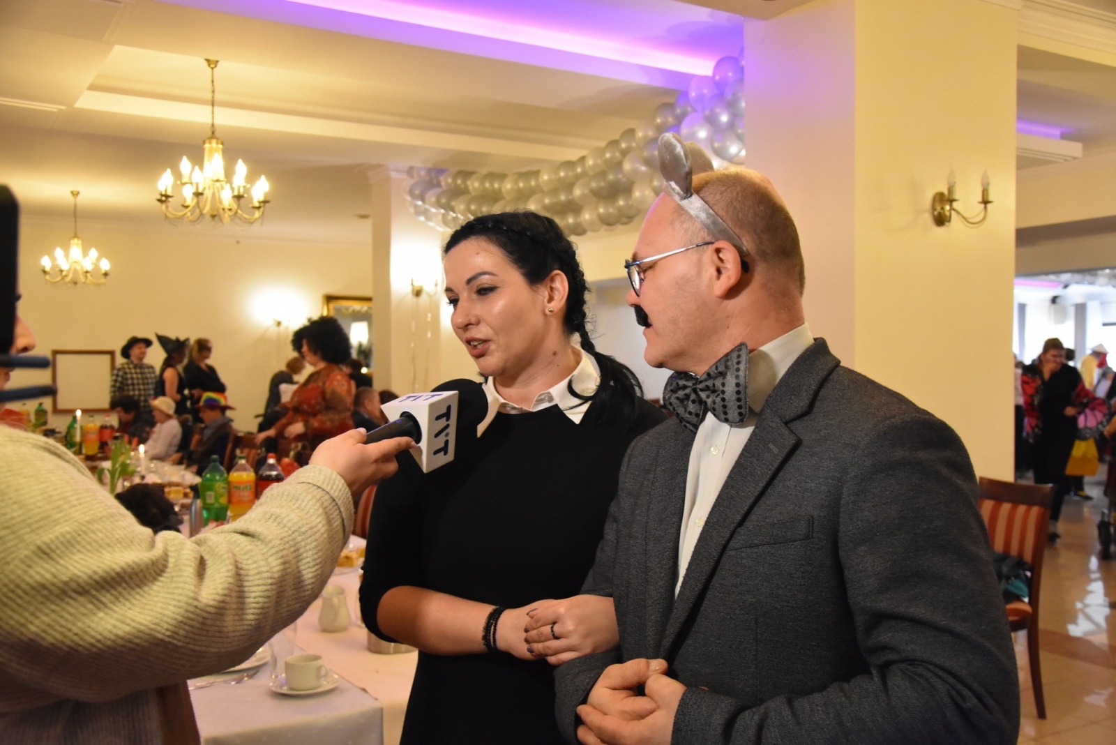 Zdjęcie w galerii na portalu naszwodzislaw.com: Magia karnawału, czyli 20. Bal Maskowy osób z niepełnosprawnościami [FOTO] wiadomości z regionu