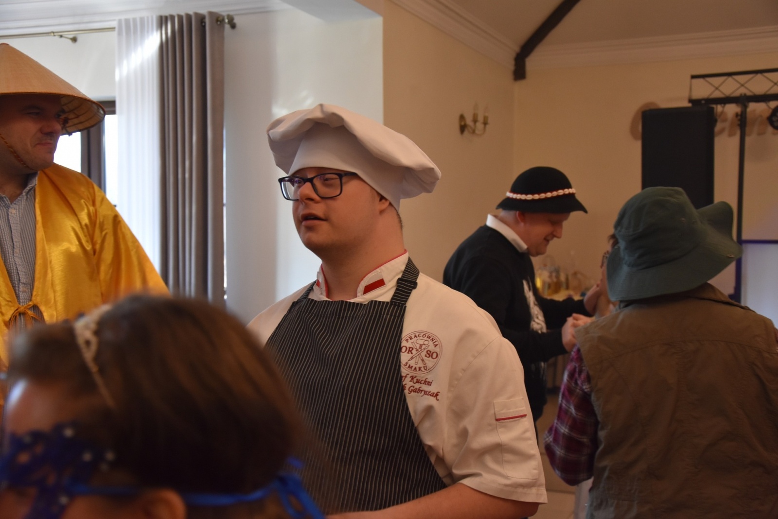 Zdjęcie w galerii na portalu naszwodzislaw.com: Magia karnawału, czyli 20. Bal Maskowy osób z niepełnosprawnościami [FOTO] wiadomości z regionu