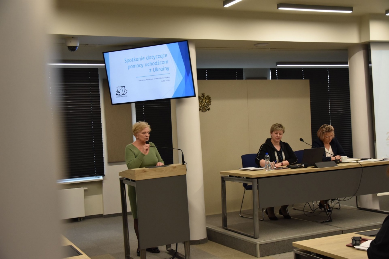 Zdjęcie w galerii na portalu naszwodzislaw.com: Dyskutowano o dalszej pomocy uchodźcom z Ukrainy wiadomości z regionu