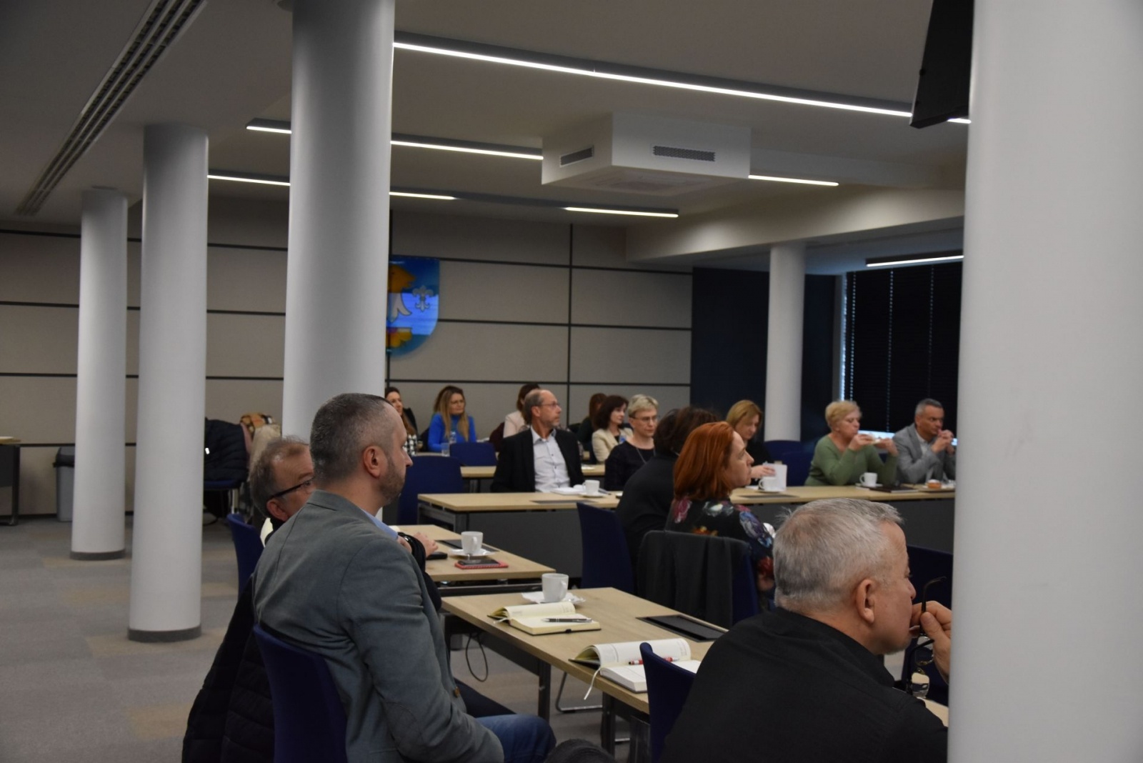 Zdjęcie w galerii na portalu naszwodzislaw.com: Dyskutowano o dalszej pomocy uchodźcom z Ukrainy wiadomości z regionu