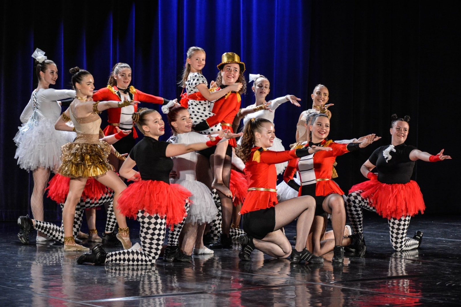 Zdjęcie w galerii na portalu naszwodzislaw.com: Szykuje się taneczne święto w WCK wiadomości z regionu