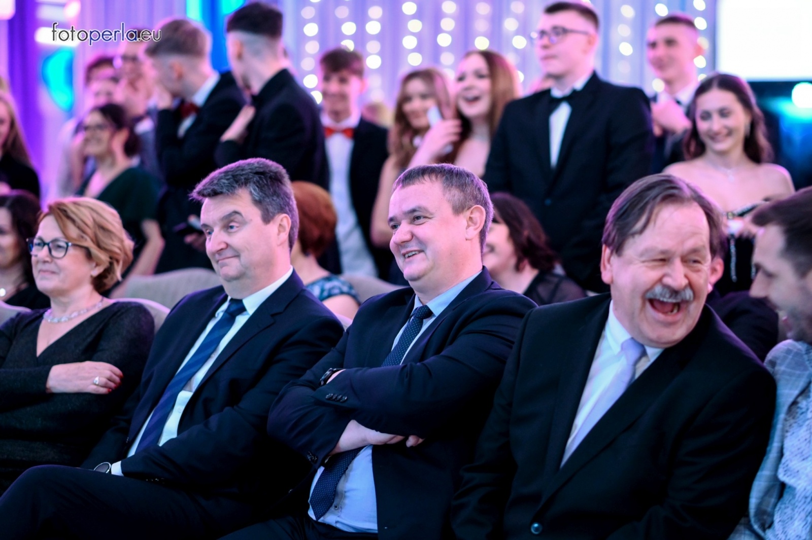 Zdjęcie w galerii na portalu naszwodzislaw.com: Maturzyści wodzisławskiego ZST bawili się w Białym Domu wiadomości z regionu