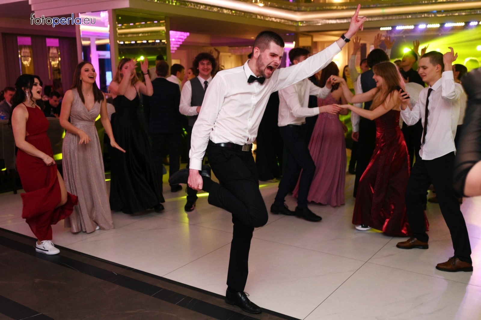 Zdjęcie w galerii na portalu naszwodzislaw.com: Maturzyści wodzisławskiego ZST bawili się w Białym Domu wiadomości z regionu