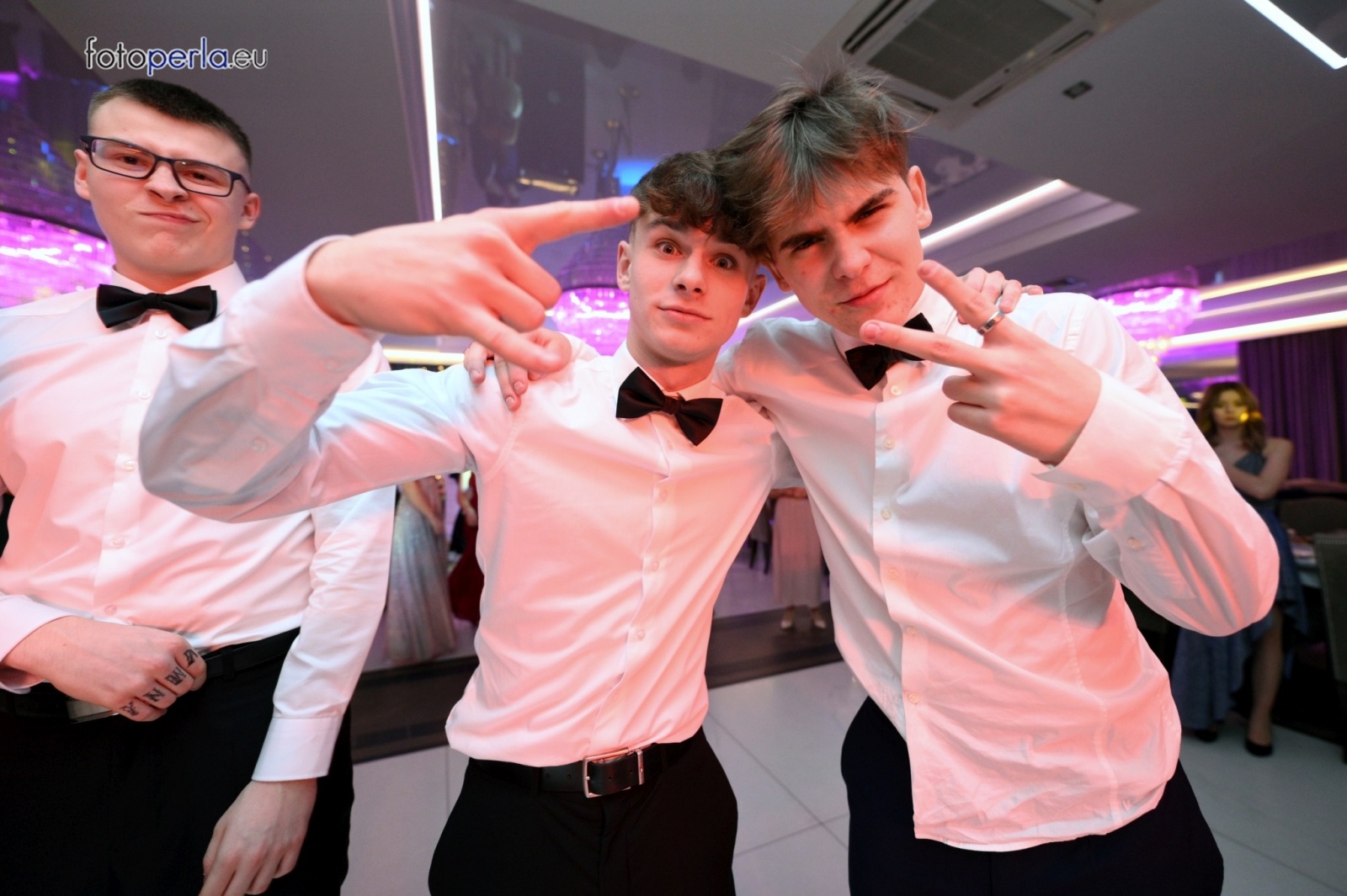 Zdjęcie w galerii na portalu naszwodzislaw.com: Maturzyści wodzisławskiego ZST bawili się w Białym Domu wiadomości z regionu