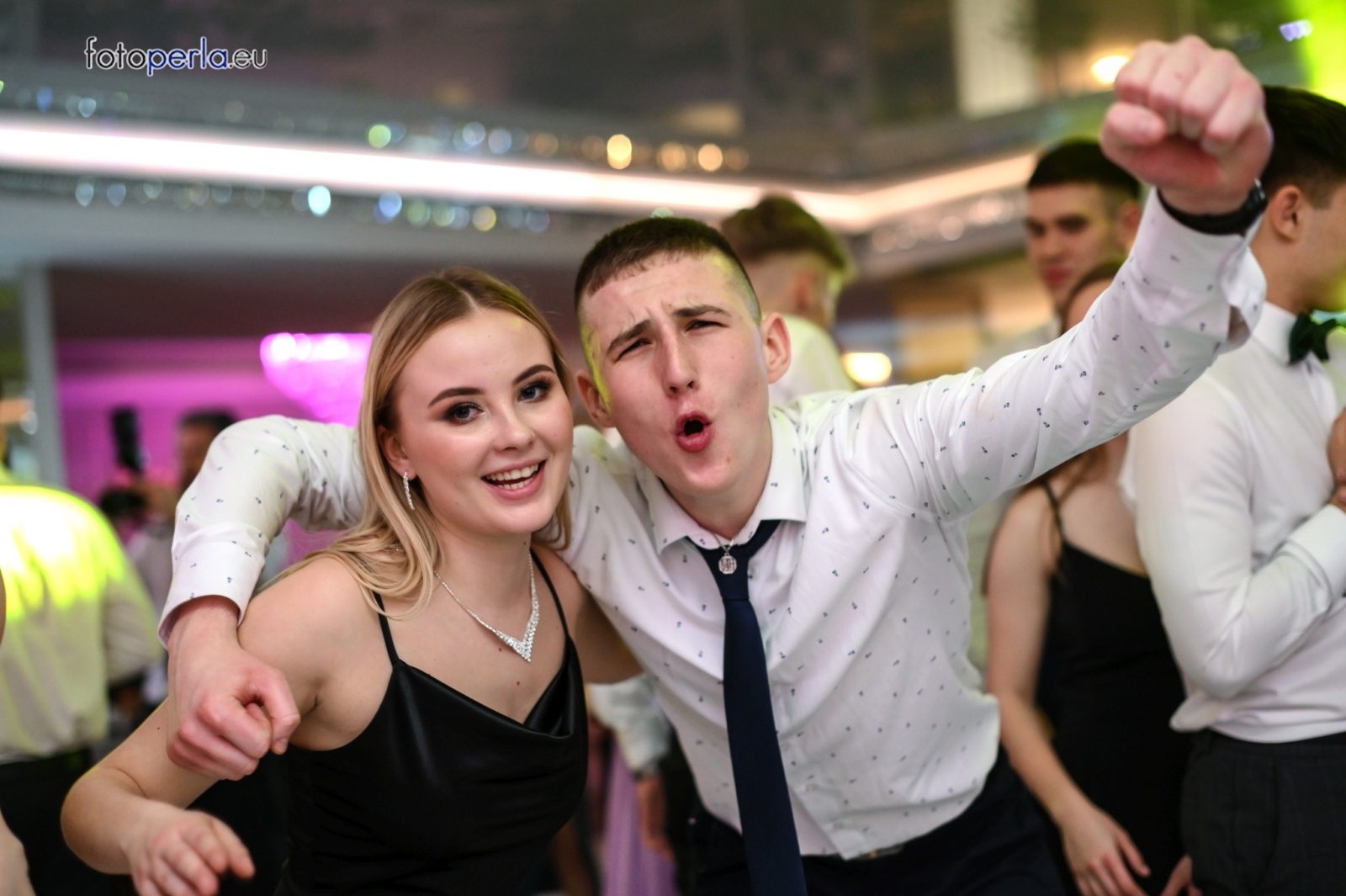 Zdjęcie w galerii na portalu naszwodzislaw.com: Maturzyści wodzisławskiego ZST bawili się w Białym Domu wiadomości z regionu