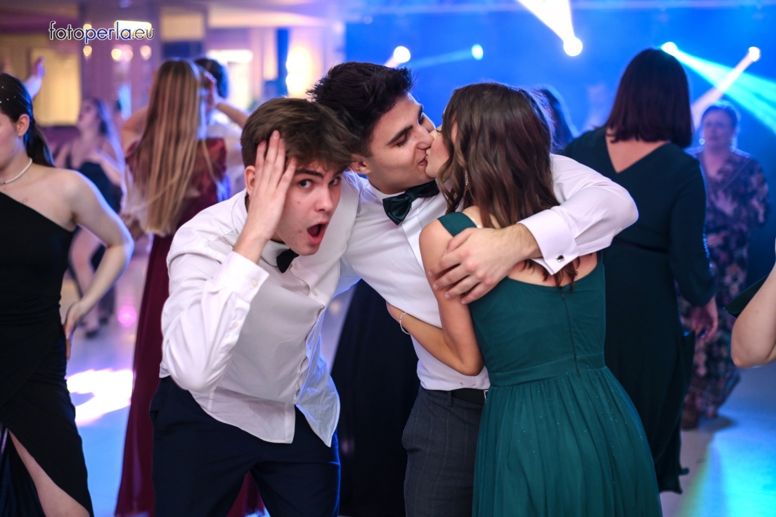 Zdjęcie w galerii na portalu naszwodzislaw.com: Maturzyści wodzisławskiego ZST bawili się w Białym Domu wiadomości z regionu