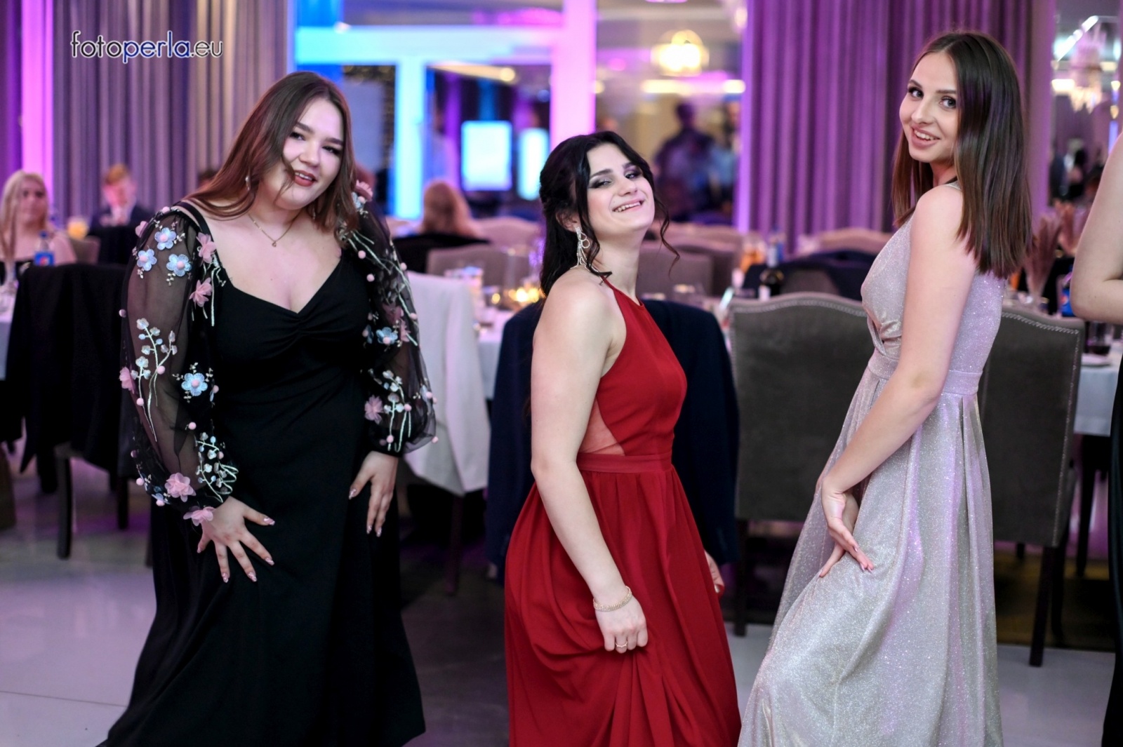 Zdjęcie w galerii na portalu naszwodzislaw.com: Maturzyści wodzisławskiego ZST bawili się w Białym Domu wiadomości z regionu