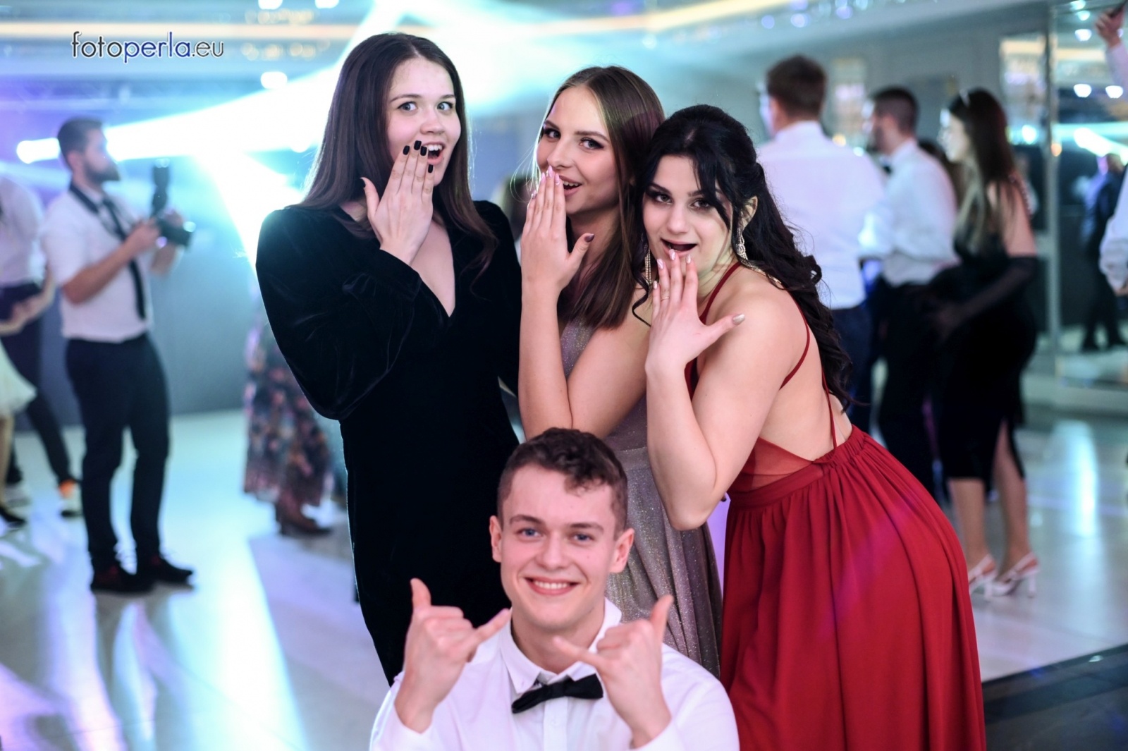 Zdjęcie w galerii na portalu naszwodzislaw.com: Maturzyści wodzisławskiego ZST bawili się w Białym Domu wiadomości z regionu