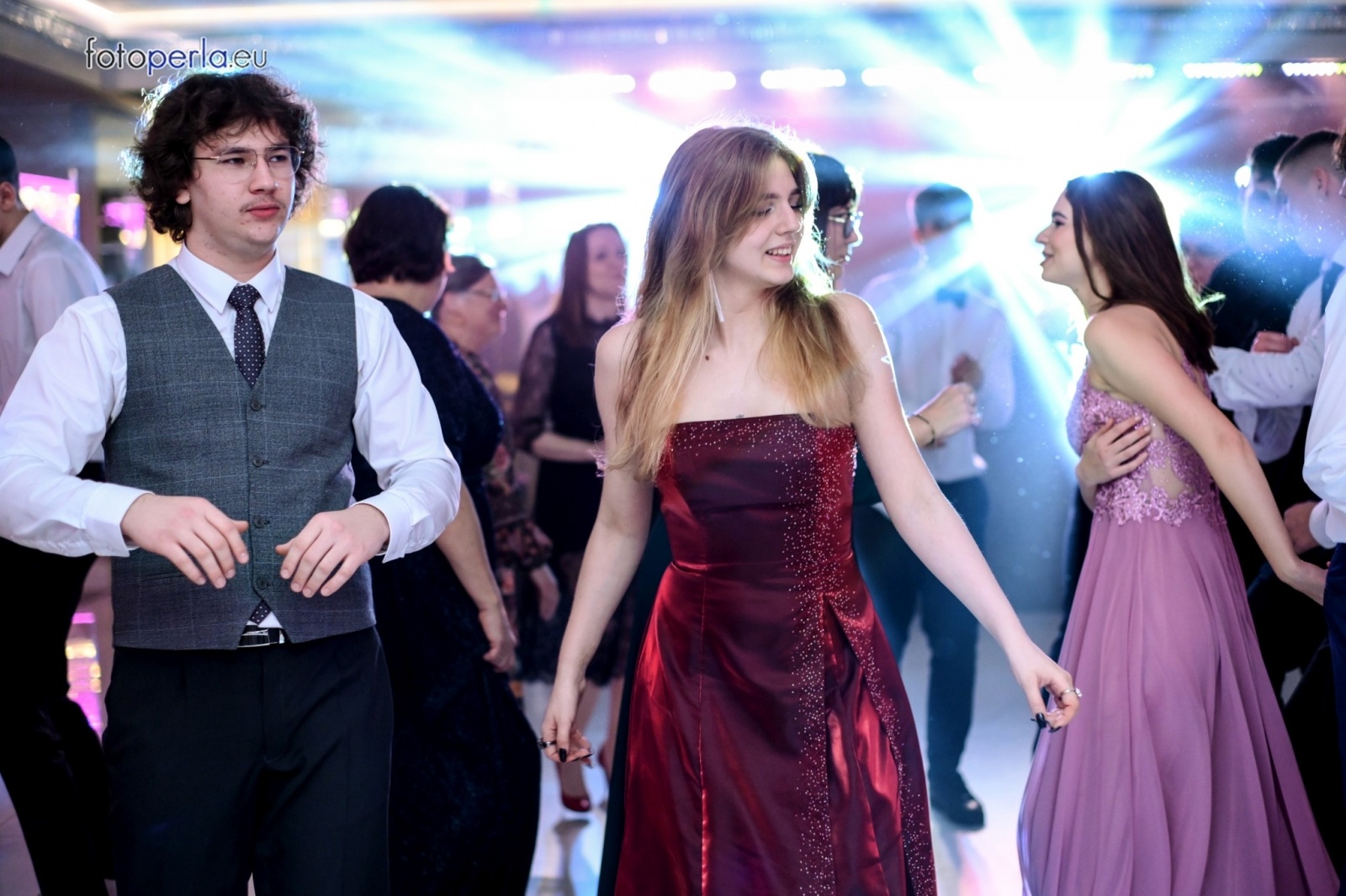 Zdjęcie w galerii na portalu naszwodzislaw.com: Maturzyści wodzisławskiego ZST bawili się w Białym Domu wiadomości z regionu