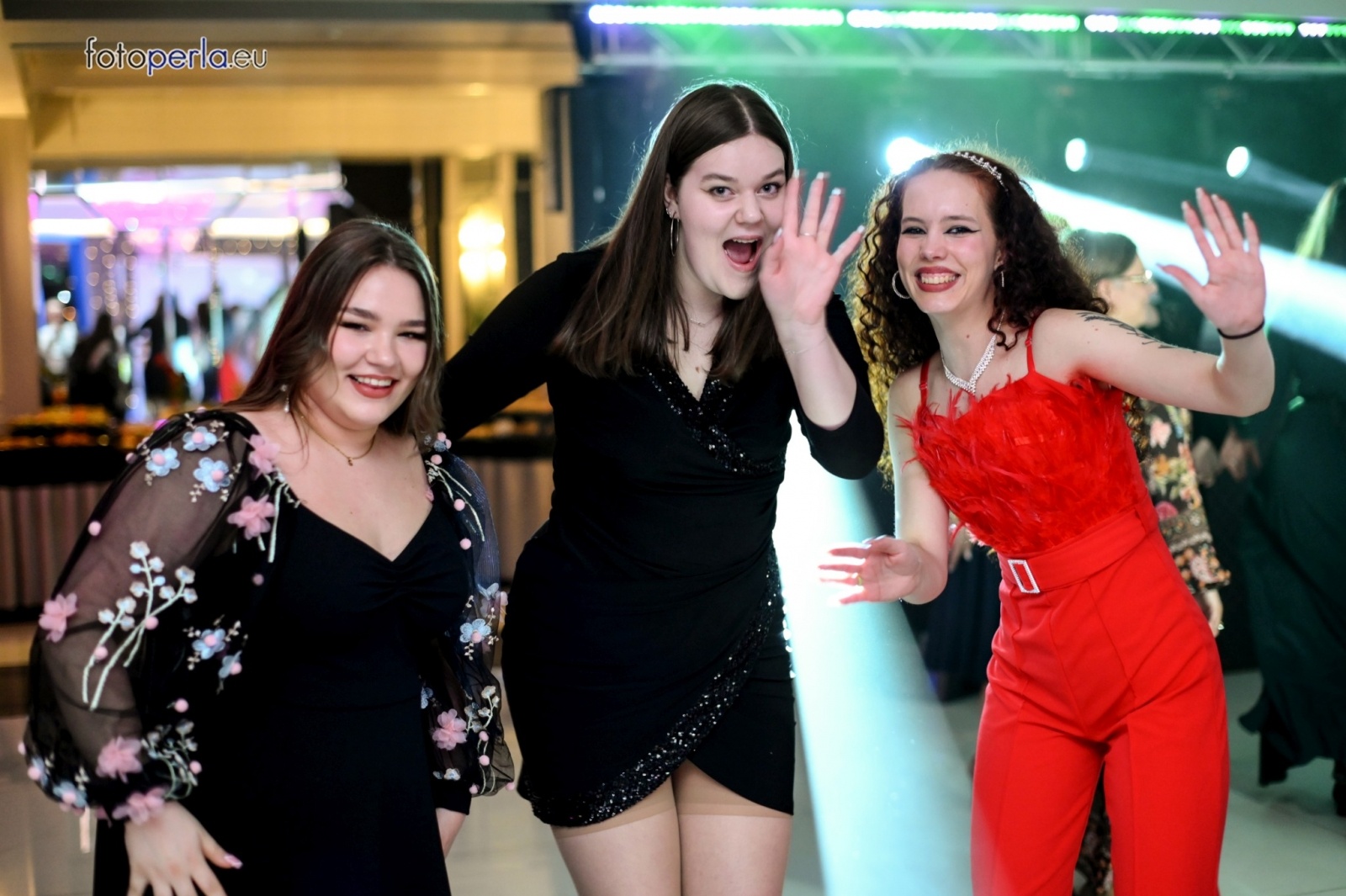 Zdjęcie w galerii na portalu naszwodzislaw.com: Maturzyści wodzisławskiego ZST bawili się w Białym Domu wiadomości z regionu