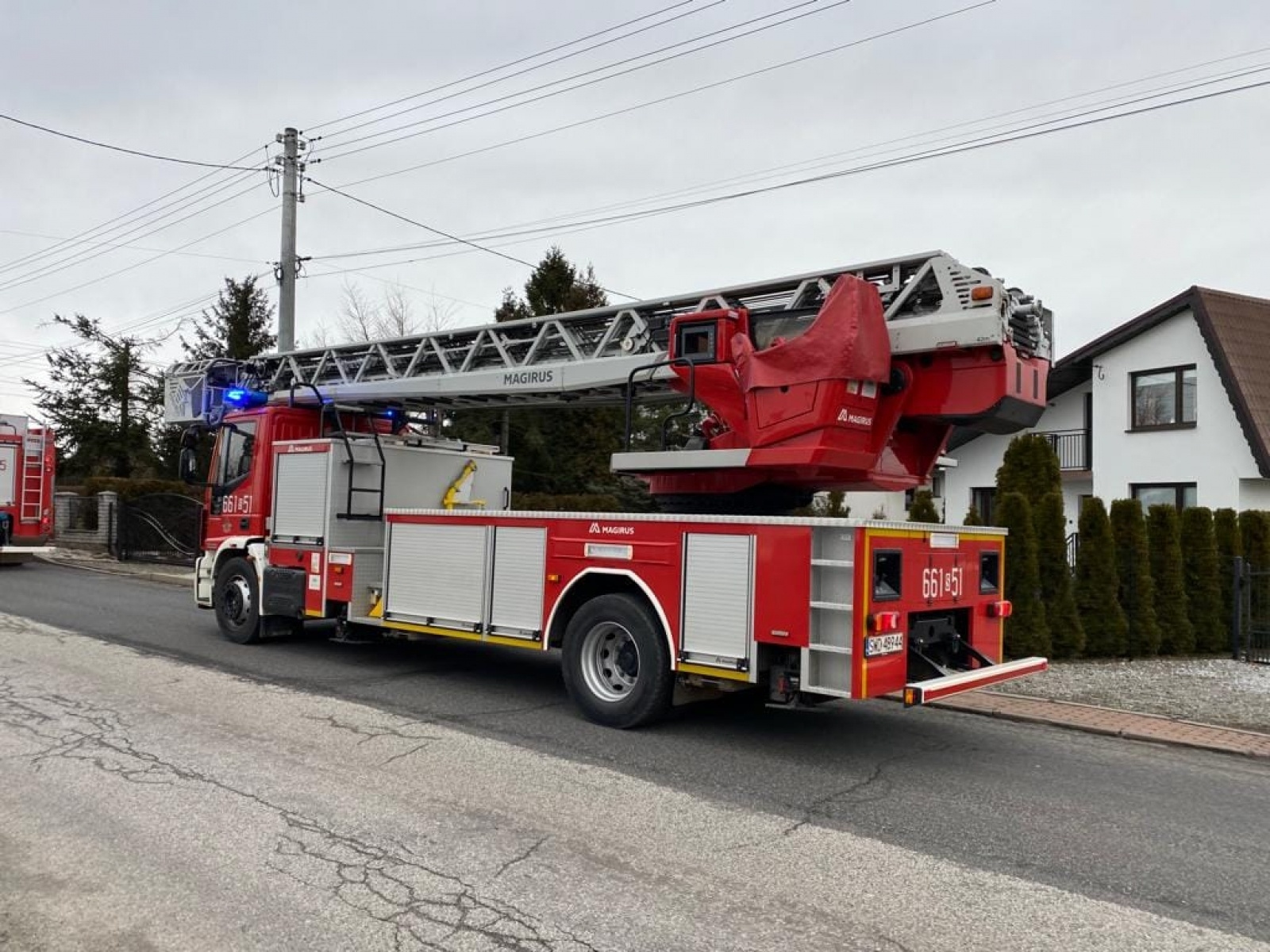 Zdjęcie w galerii na portalu naszwodzislaw.com: Od pożaru sadzy zajęła się kuchnia wiadomości z regionu