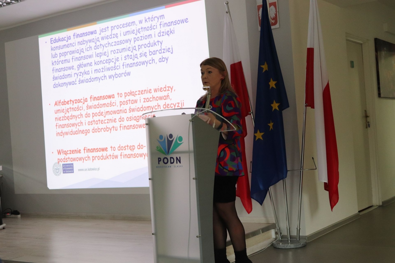 Zdjęcie w galerii na portalu naszwodzislaw.com: Biznes i zarządzanie. Nowy kierunek w szkołach ponadpodstawowych wiadomości z regionu