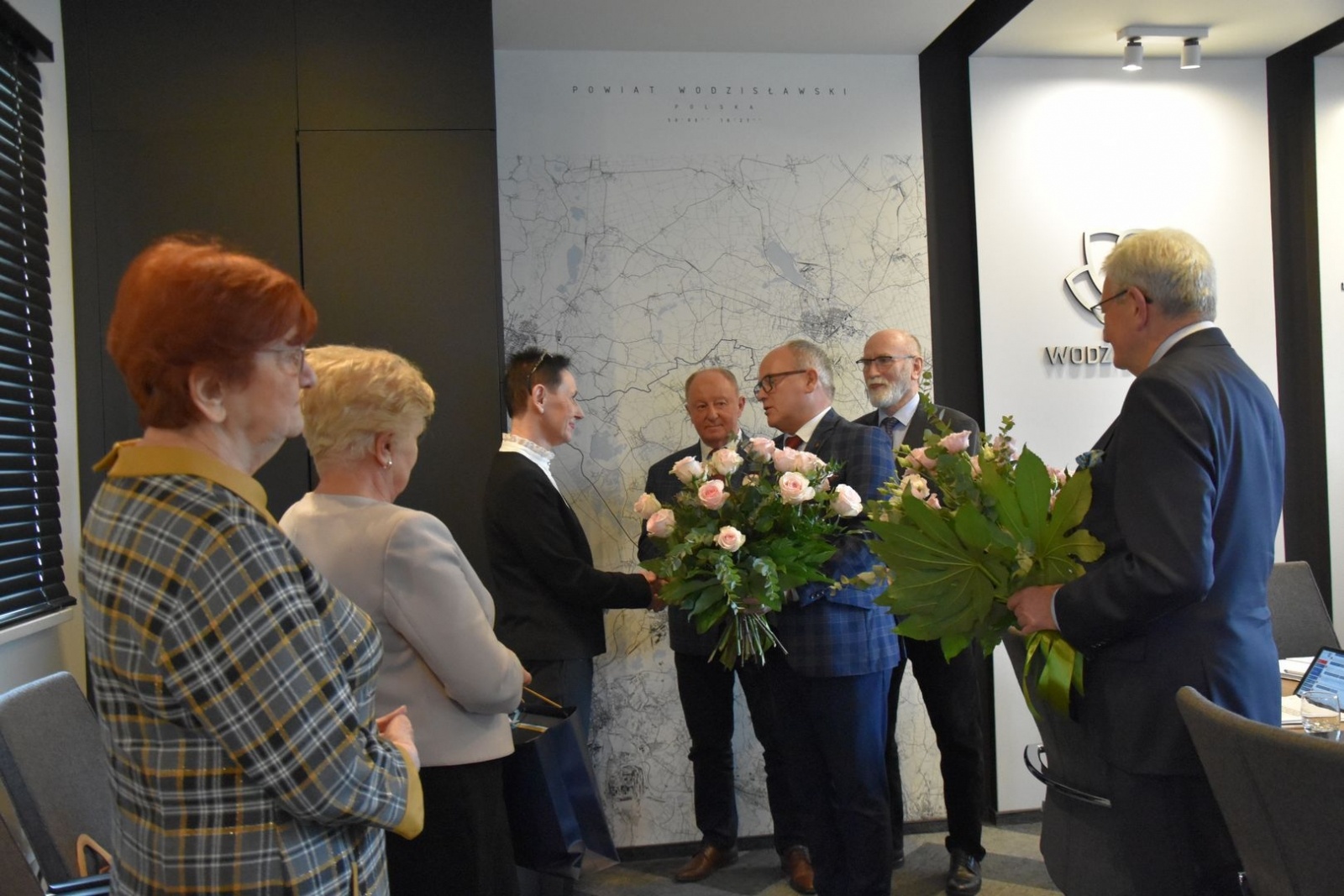 Zdjęcie w galerii na portalu naszwodzislaw.com: Podziękowali za lata imponującej pracy. Irena Obiegły przeszła na emeryturę wiadomości z regionu