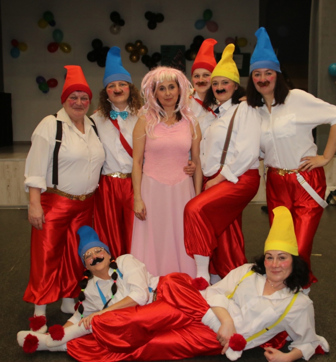 Zdjęcie w galerii na portalu naszwodzislaw.com: Koncert walentynkowo – ostatkowy w SP16 [FOTO] wiadomości z regionu