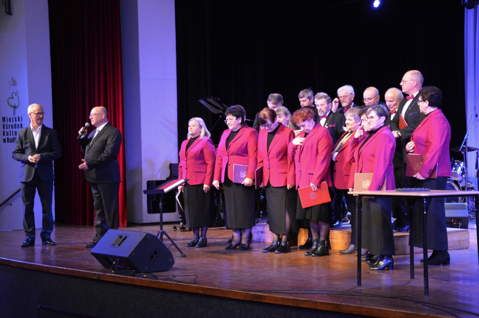 Zdjęcie w galerii na portalu naszwodzislaw.com: Chór Jadwiga gościem na Dniu Mowy Ojczystej w Radlinie wiadomości z regionu