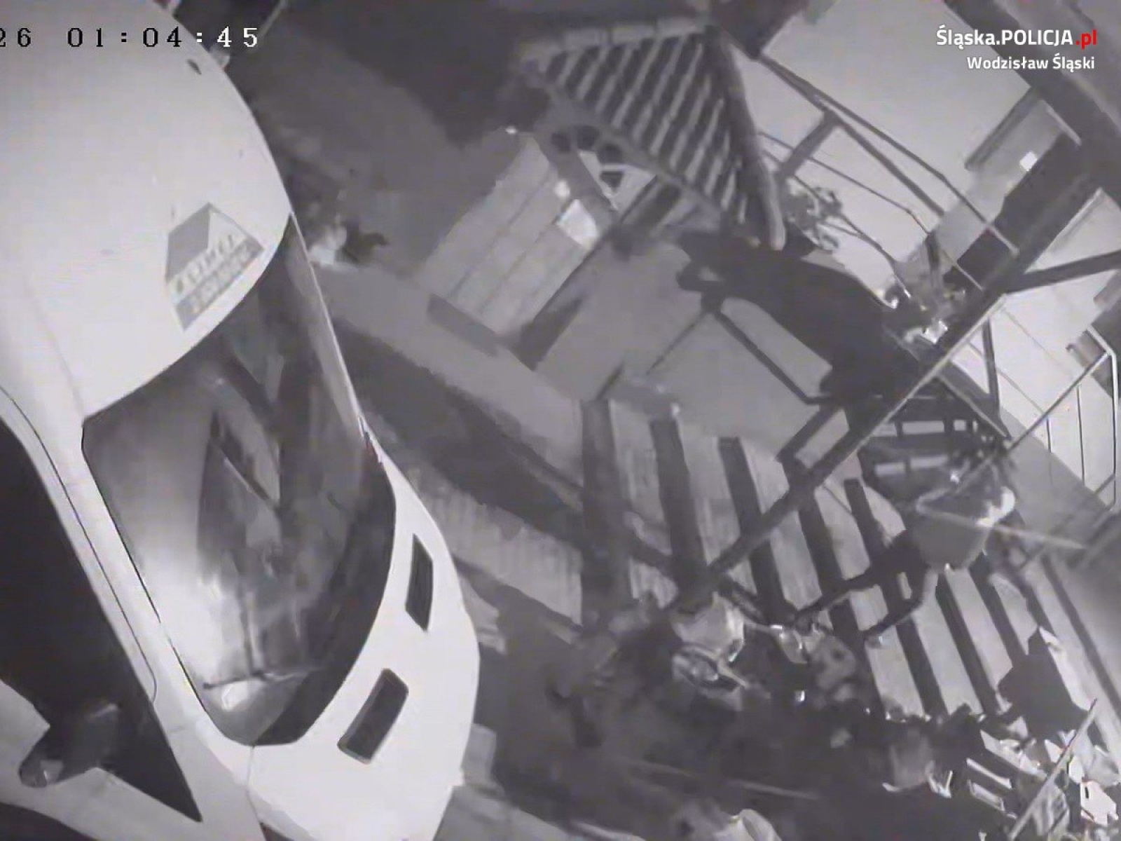 Zdjęcie w galerii na portalu naszwodzislaw.com: Policjanci z Gorzyc poszukują złodziei z Łazisk. Poznajesz ich? wiadomości z regionu