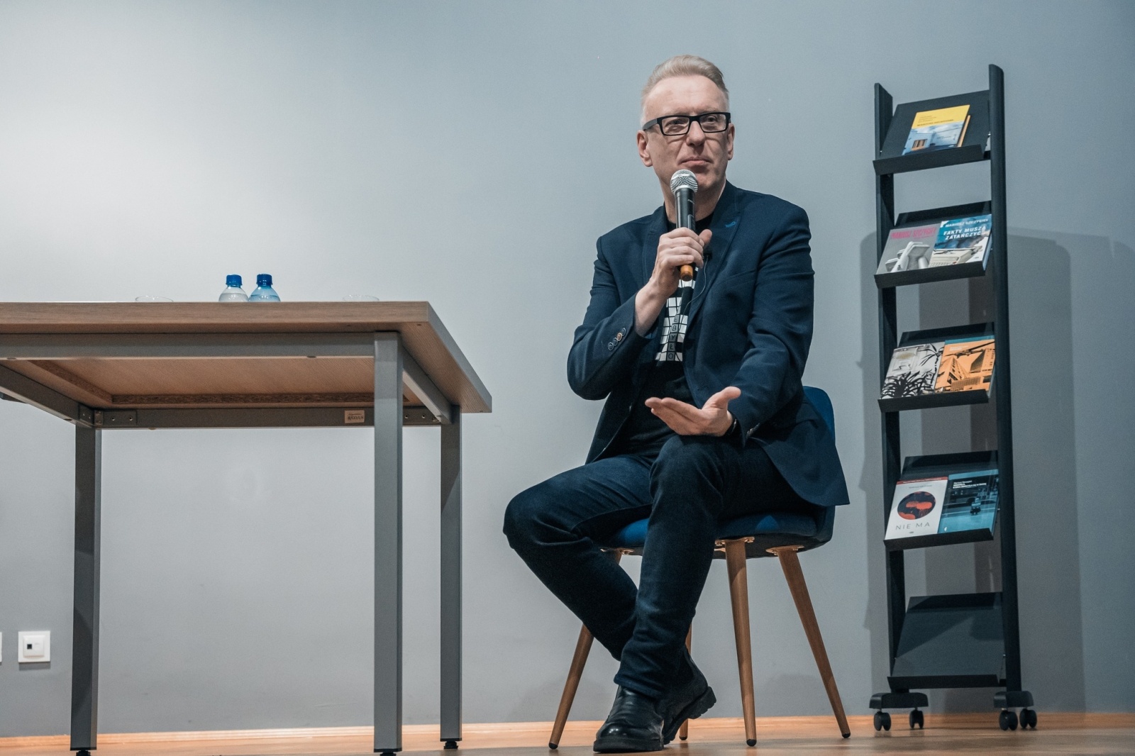 Zdjęcie w galerii na portalu naszwodzislaw.com: Mariusz Szczygieł w Godowie opowiadał o Czechach wiadomości z regionu