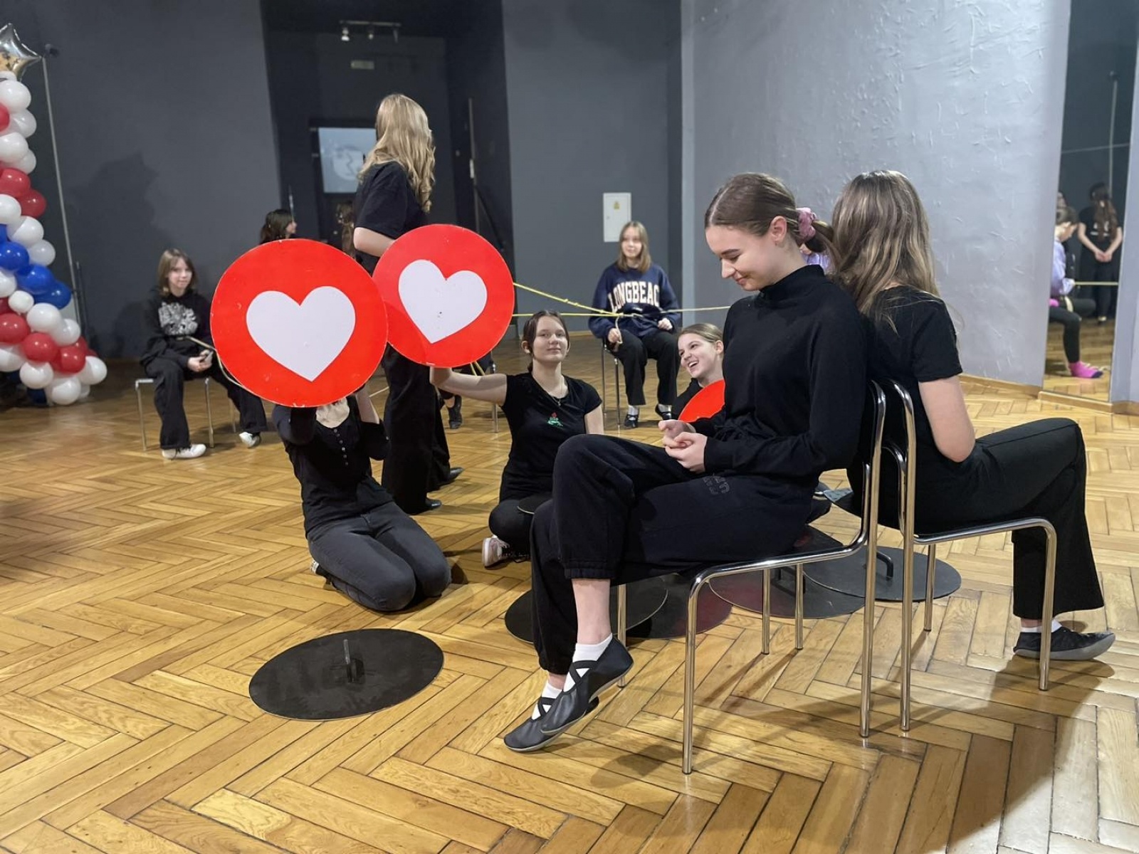 Zdjęcie w galerii na portalu naszwodzislaw.com: Spektakl @dkleJEŃCY premierowo w WCK wiadomości z regionu