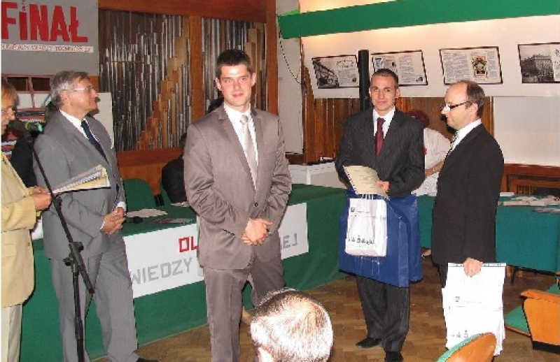 Zdjęcie w galerii na portalu naszwodzislaw.com: Sukces elektroników z ZST wiadomości z regionu