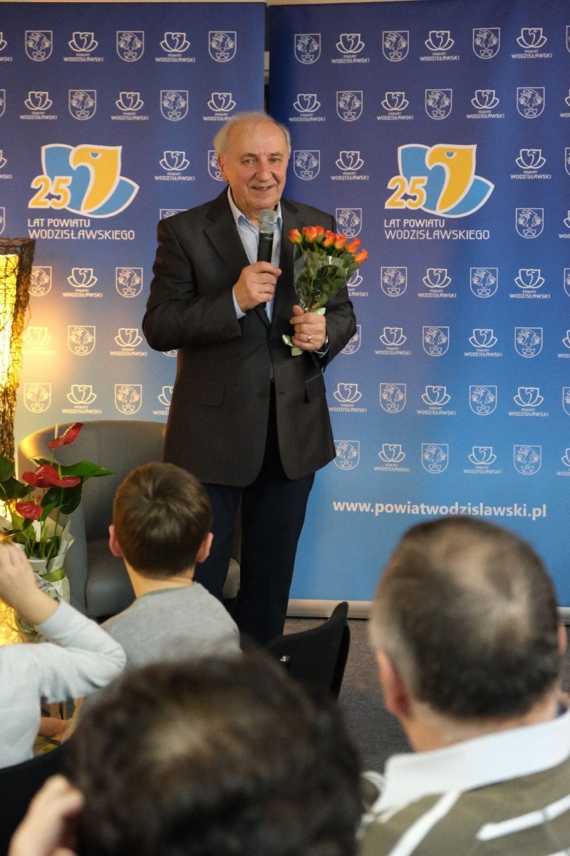 Zdjęcie w galerii na portalu naszwodzislaw.com: Premiera Zamczyska na Kotówce za nami wiadomości z regionu