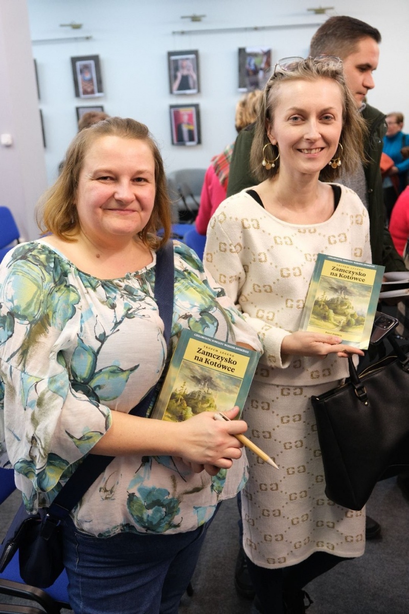 Zdjęcie w galerii na portalu naszwodzislaw.com: Premiera Zamczyska na Kotówce za nami wiadomości z regionu