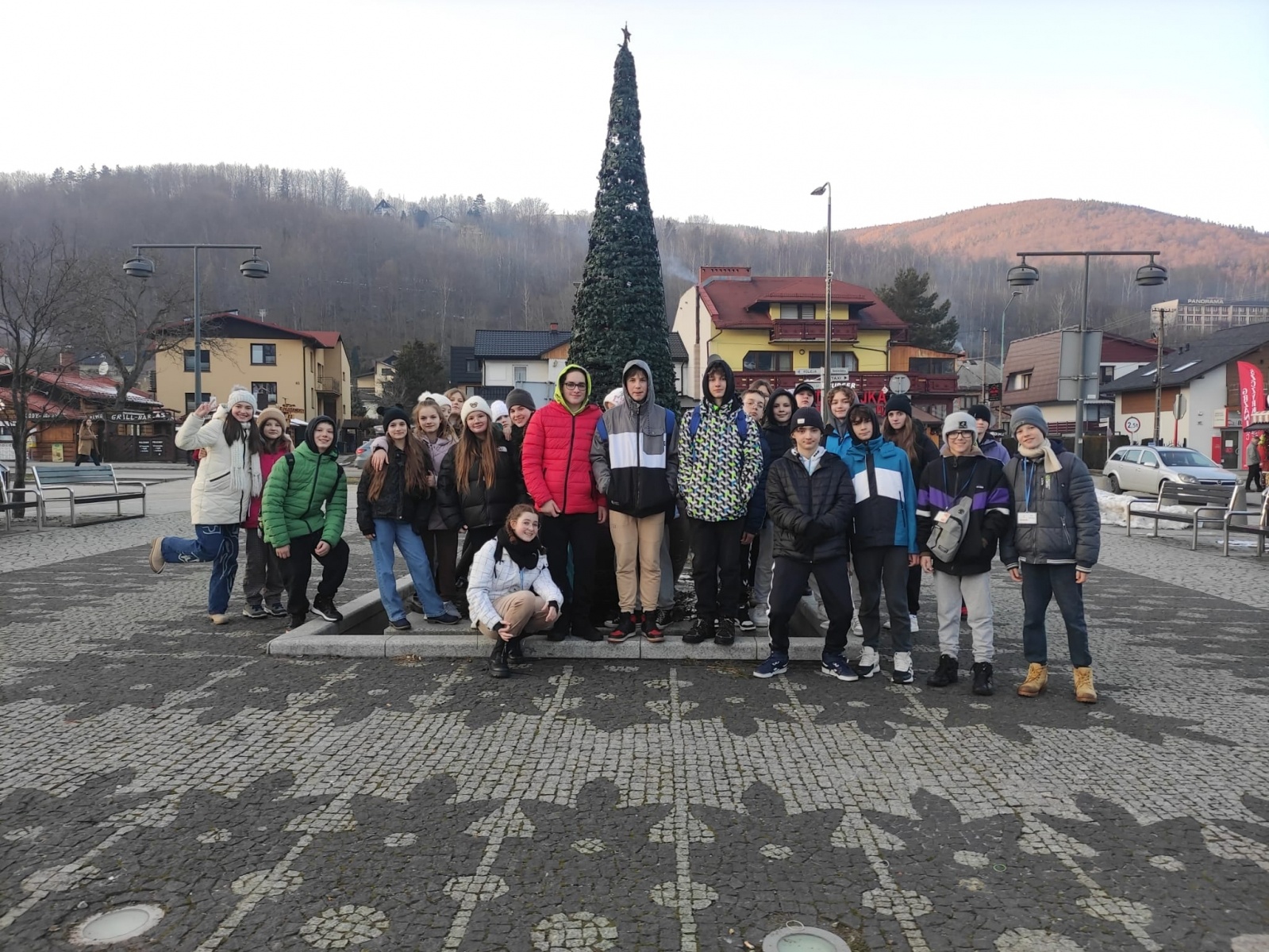 Zdjęcie w galerii na portalu naszwodzislaw.com: Wodzisławski ZS1 na wycieczce w Szczyrku wiadomości z regionu