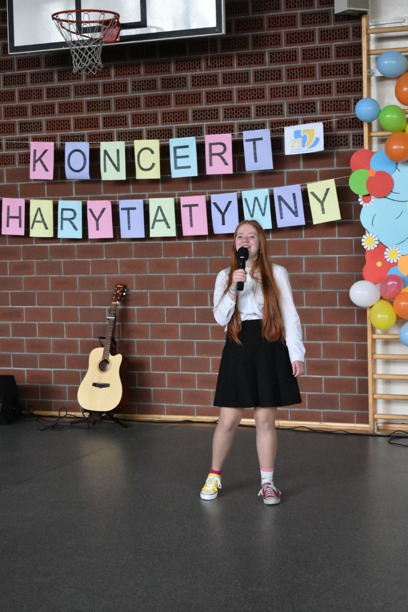 Zdjęcie w galerii na portalu naszwodzislaw.com: XIII Koncert Charytatywny w Ekonomiku. Zagrali dla Mikołaja [FOTO] wiadomości z regionu