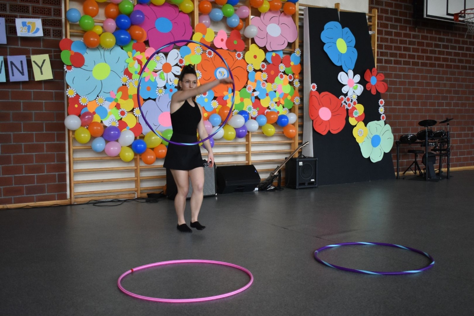 Zdjęcie w galerii na portalu naszwodzislaw.com: XIII Koncert Charytatywny w Ekonomiku. Zagrali dla Mikołaja [FOTO] wiadomości z regionu