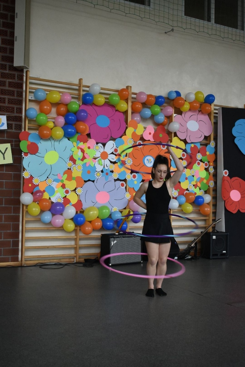 Zdjęcie w galerii na portalu naszwodzislaw.com: XIII Koncert Charytatywny w Ekonomiku. Zagrali dla Mikołaja [FOTO] wiadomości z regionu