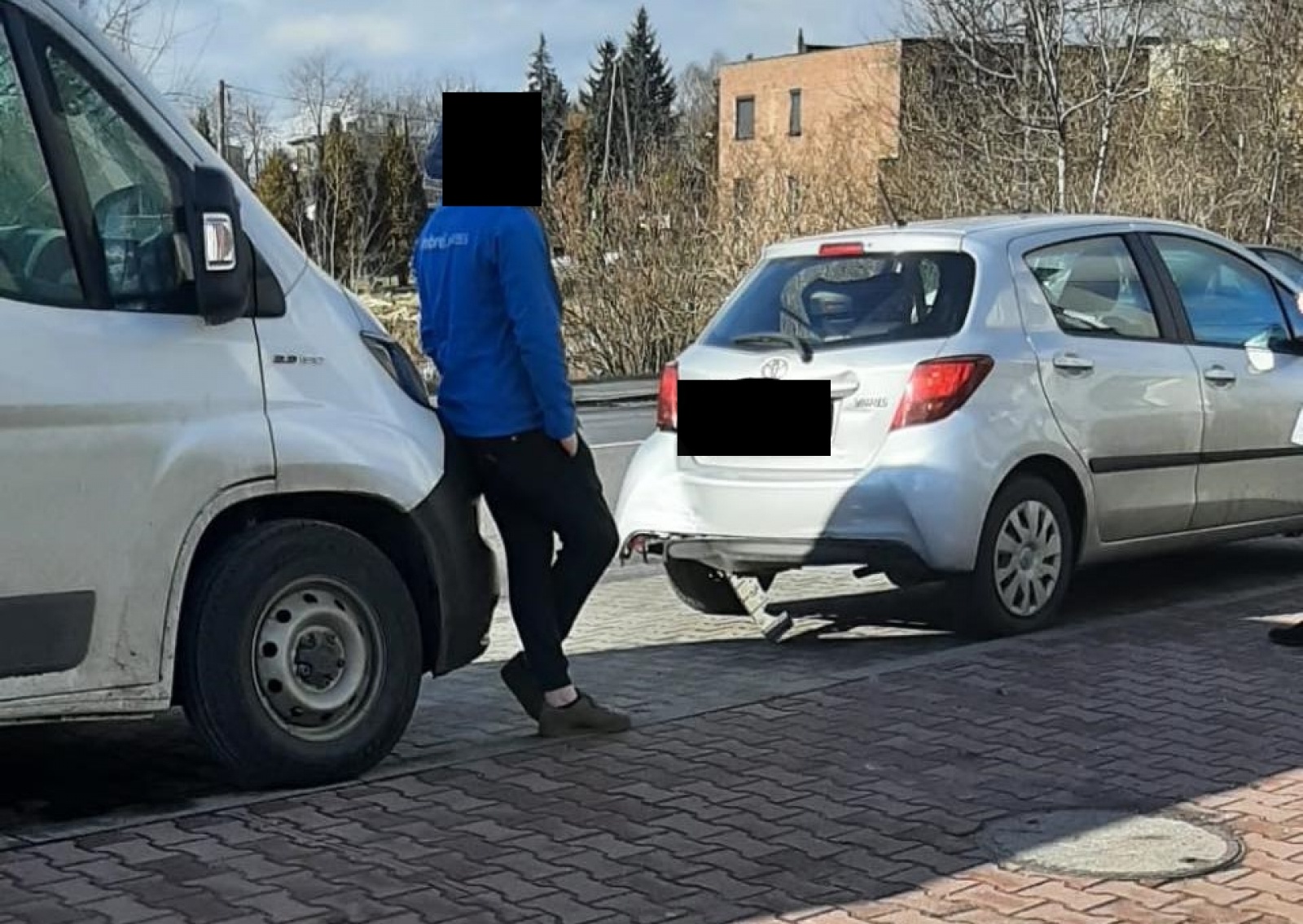 Zdjęcie w galerii na portalu naszwodzislaw.com: Jazda na zderzaku przyczyną kolizji w Radlinie i Wodzisławiu Śląskim wiadomości z regionu