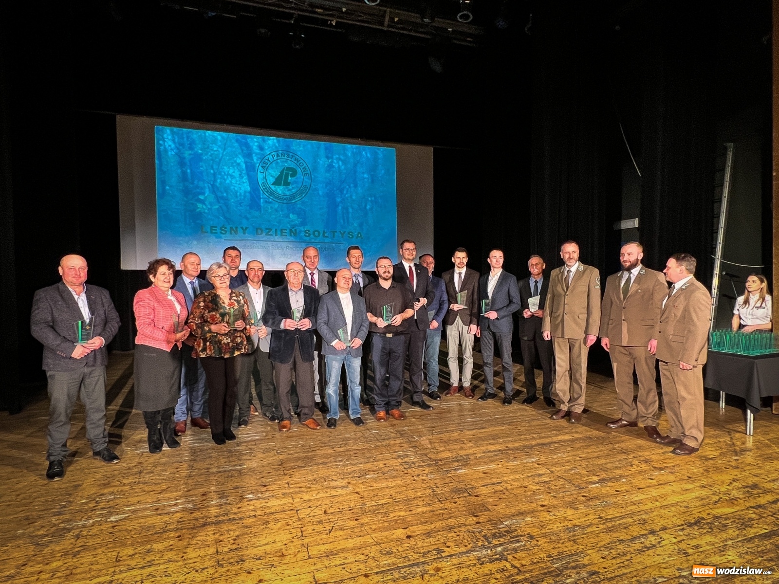 Zdjęcie w galerii na portalu naszwodzislaw.com: Leśne Dni Sołtysa. M. Woś o projekcie ustawy o dodatkach emerytalnych wiadomości z regionu