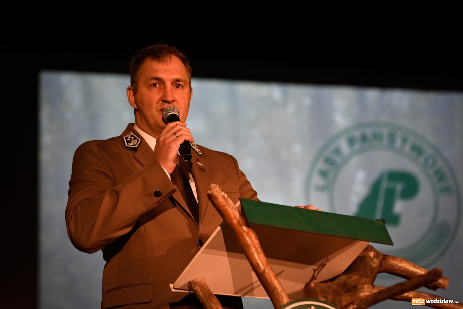 Zdjęcie w galerii na portalu naszwodzislaw.com: Leśne Dni Sołtysa. M. Woś o projekcie ustawy o dodatkach emerytalnych wiadomości z regionu