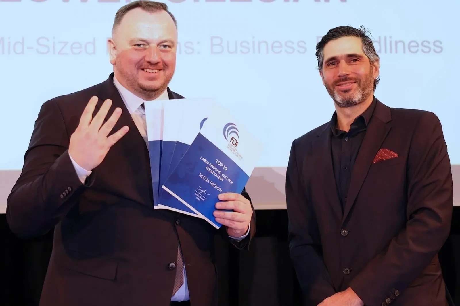 Zdjęcie w galerii na portalu naszwodzislaw.com: Województwo Śląskie pierwszy raz w historii doceniono aż w trzech kategoriach w prestiżowym raporcie fDi Intelligence wiadomości z regionu