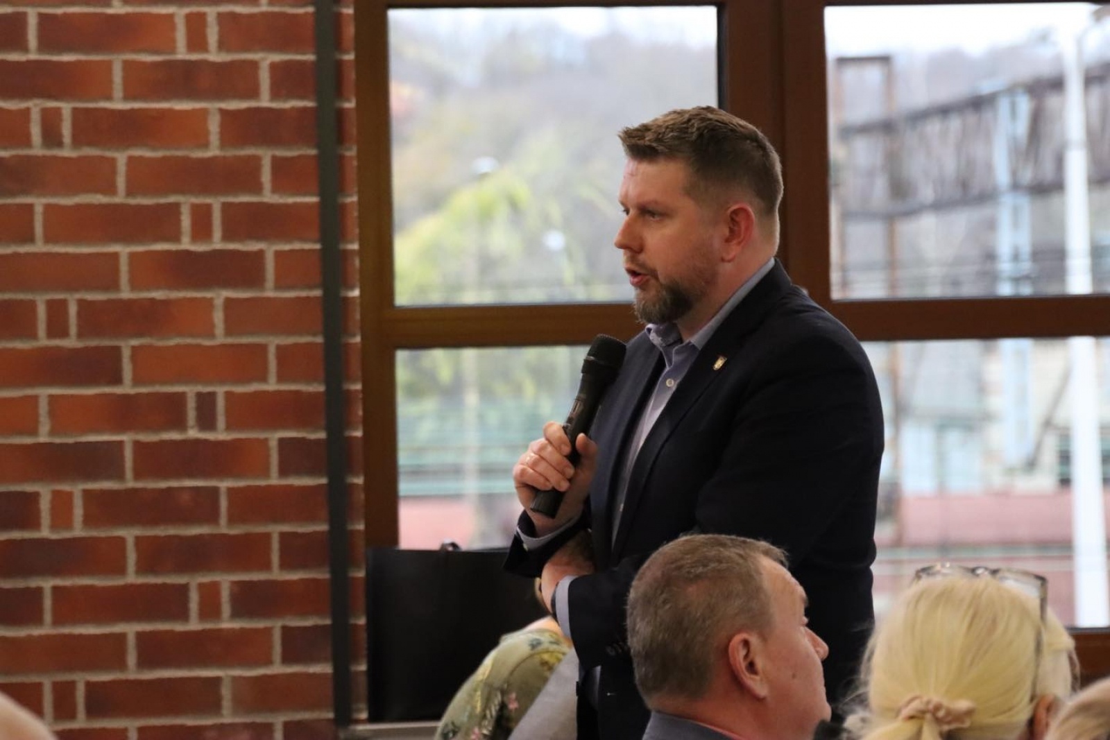 Zdjęcie w galerii na portalu naszwodzislaw.com: Mieczysław Kieca spotkał się z mieszkańcami Nowego Miasta wiadomości z regionu