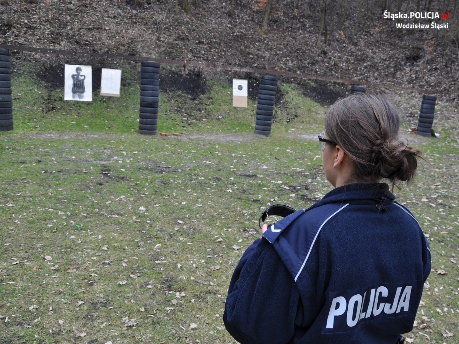 Zdjęcie w galerii na portalu naszwodzislaw.com: Wodzisławscy mundurowi doskonalili swe umiejętności strzeleckie wiadomości z regionu