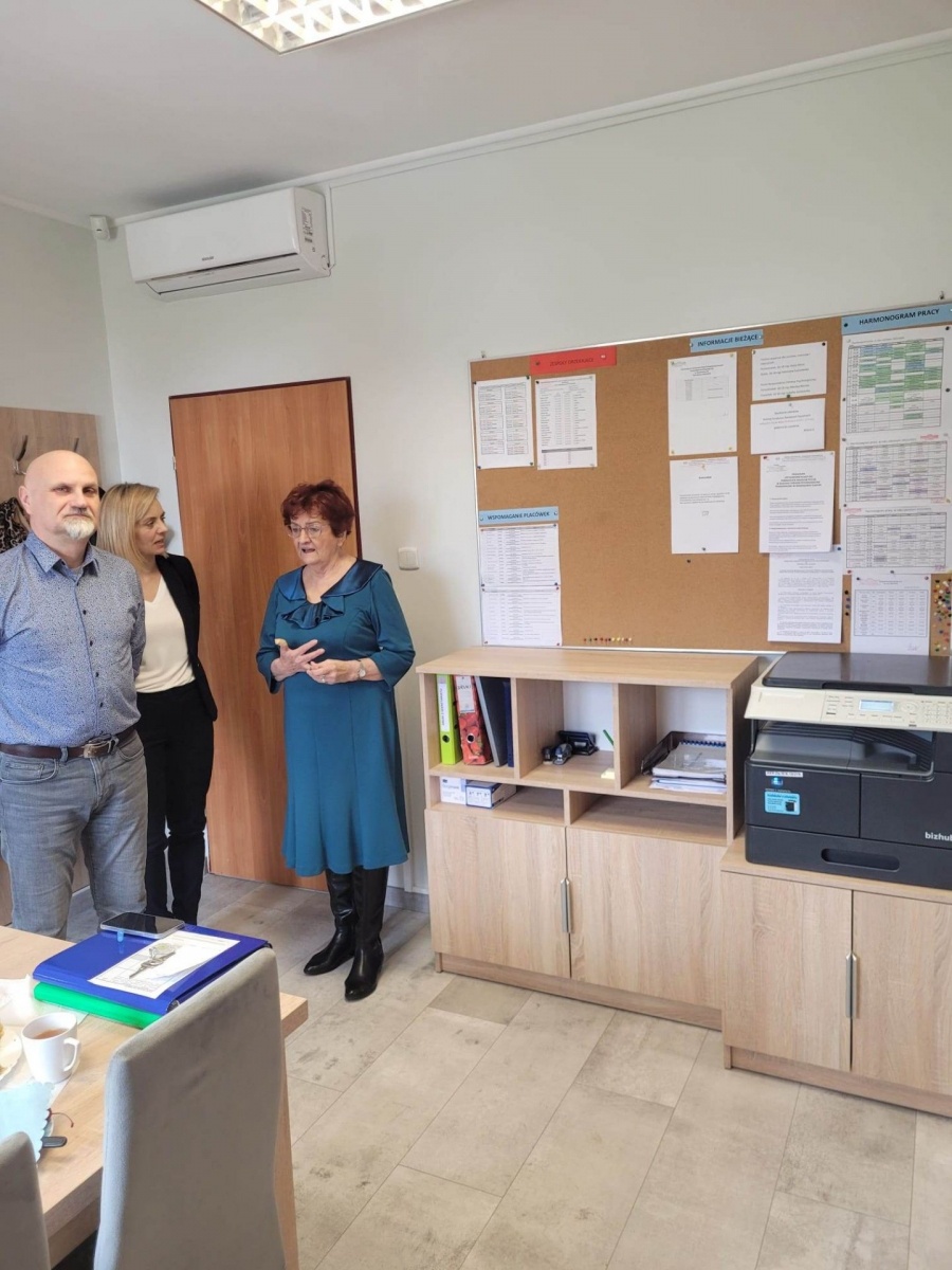 Zdjęcie w galerii na portalu naszwodzislaw.com: Odświeżona poradnia z nowymi pomieszczeniami wiadomości z regionu